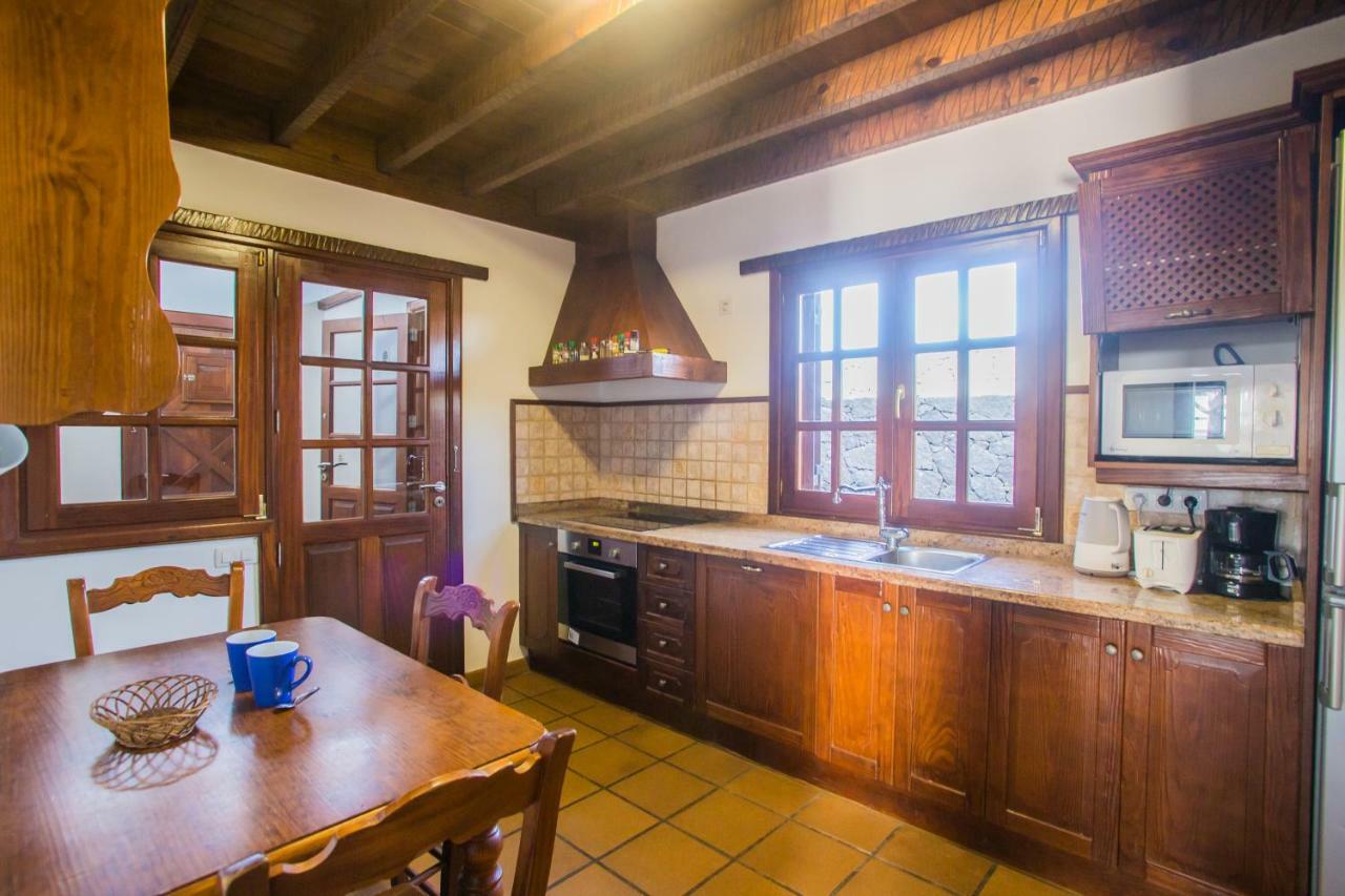 A1 Casas Y Villas Juani Y Juan Lanzarote San Bartolomé المظهر الخارجي الصورة